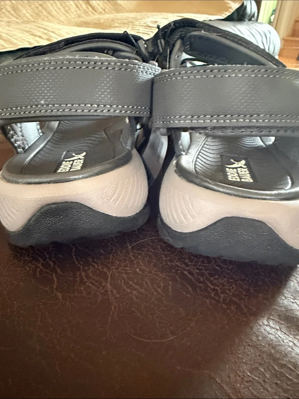 Eddie Bauer Men's Lightweight Comfort Adjustable Fit Water Sandal Size 9
